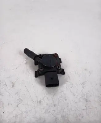 BMW 3 E92 E93 Exhaust gas pressure sensor 7789219