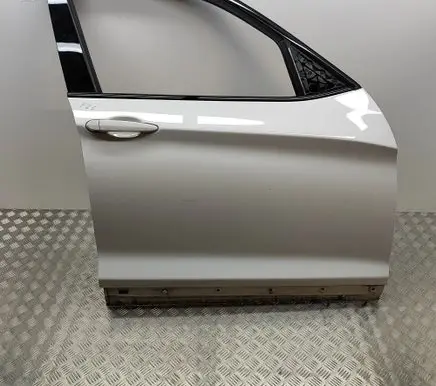 BMW X3 F25 Front door 7355804