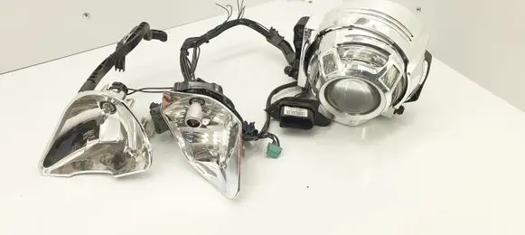 Porsche Cayenne (92A) Headlight level adjustment motor 18703401 02A1655122