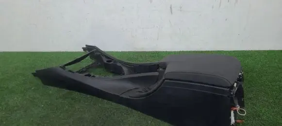 BMW 3 E90 E91 Center console 