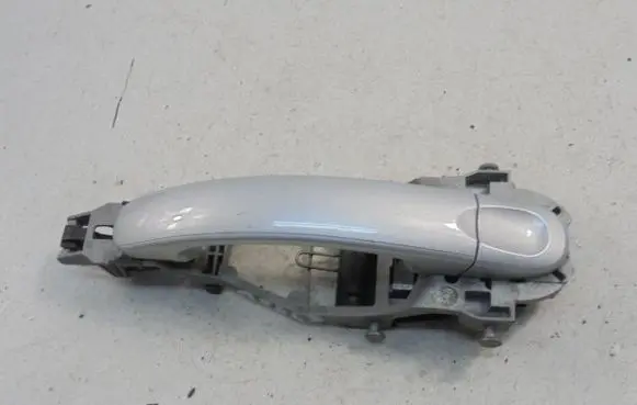 Volkswagen Golf Plus Rear door exterior handle 