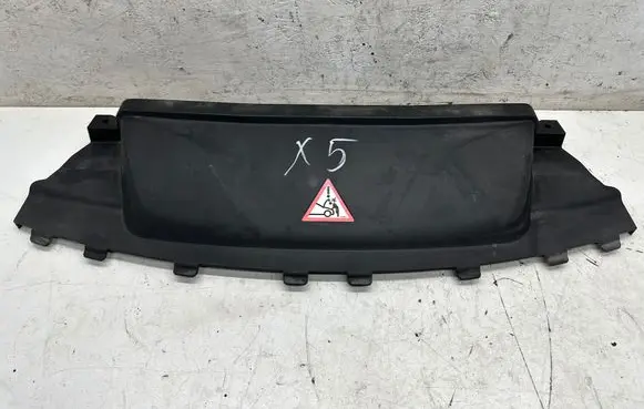 BMW X5 F15 Air intake duct part 70560589