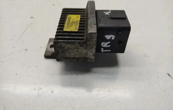 Renault Trafic II (X83) Glow plug pre-heat relay 8200859243