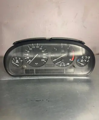 BMW 5 E39 Speedometer (instrument cluster) 62116906122 110008784