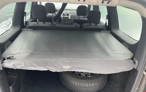 Dacia Logan I Loading door sun blind/shade 
