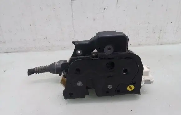 Audi A4 S4 B7 8E 8H Rear door lock