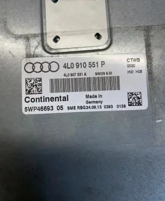 Audi Q7 4L Engine control unit/module 5WP4669305 4L0907551A 4L0910551P