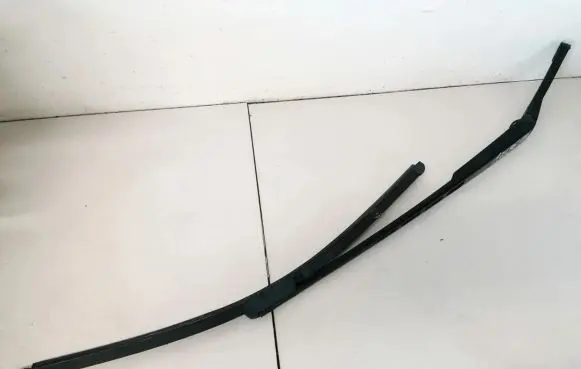 Audi A6 S6 C6 4F Front wiper blade arm