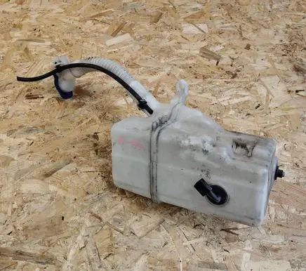 Mercedes-Benz A W177 AMG Windshield washer fluid reservoir/tank A1778605900 A1776690100