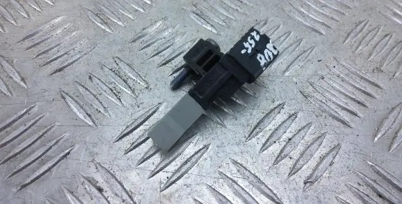 Peugeot 208 Crankshaft position sensor 9875226780