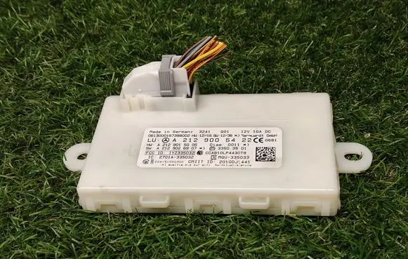 Mercedes-Benz E W212 Keyless (KESSY) go control unit/module A2129005422 A2129015005 A2129026907