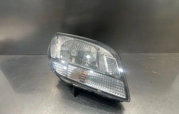 Chevrolet Orlando Headlight/headlamp 12979