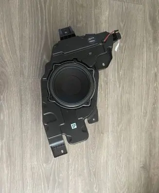 Hyundai Santa Fe Subwoofer speaker 96380S1110