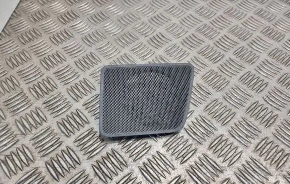 Side speaker trim/cover