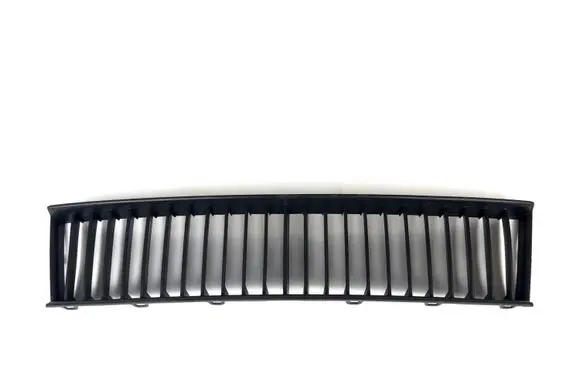 Skoda Octavia Mk2 (1Z) Front bumper lower grill