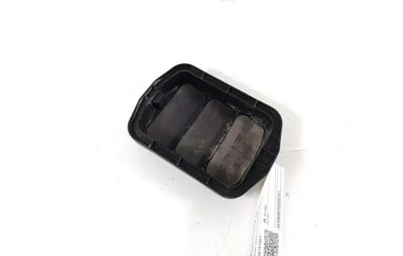 Mazda 2 Fender grill D65151921