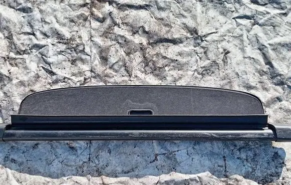 Volkswagen PASSAT B6 Parcel shelf 9937000039