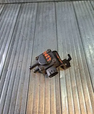 Toyota Avensis T250 Turbo system vacuum part 8948020030 1290 1H06