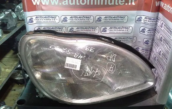 Mercedes-Benz S W140 Headlight/headlamp 0301153402