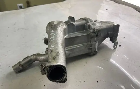 Volvo V40 EGR valve