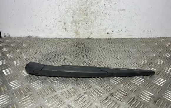 Hyundai Kona I Rear wiper blade arm