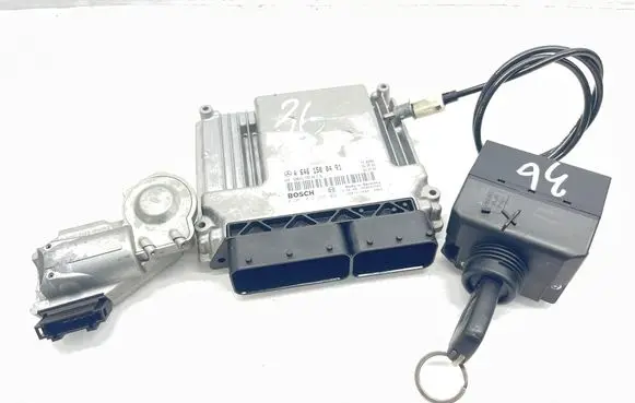 Mercedes-Benz E W211 Engine ECU kit and lock set A6461500491