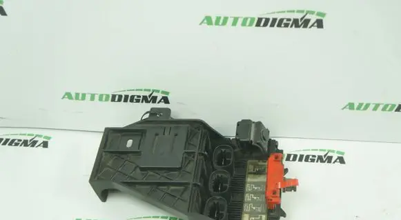 Peugeot 407 Current control relay 9659953180