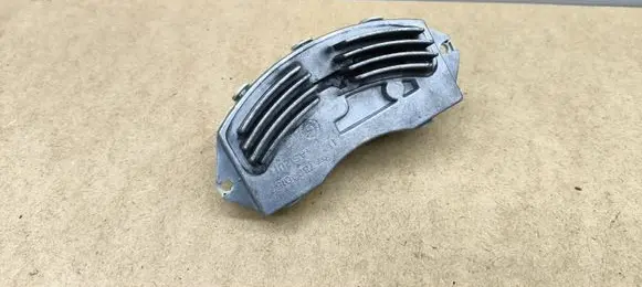 Heater blower motor/fan resistor