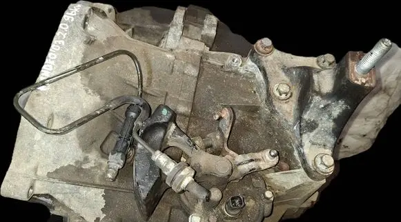 Ford Mondeo Mk III Manual 6 speed gearbox 3S7R7F096CC
