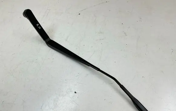 Subaru Forester SK Windshield/front glass wiper blade 86532SJ070