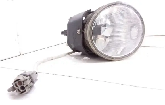 Nissan X-Trail T30 Front fog light E130655 11463626