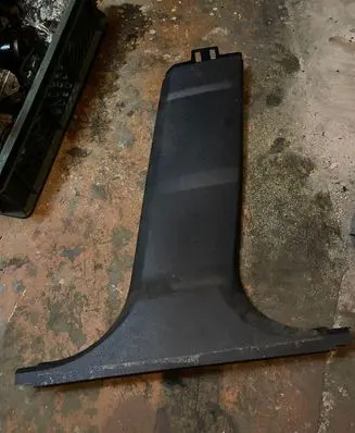 BMW 5 F10 F11 (B) pillar trim (bottom) 9116352 52107010