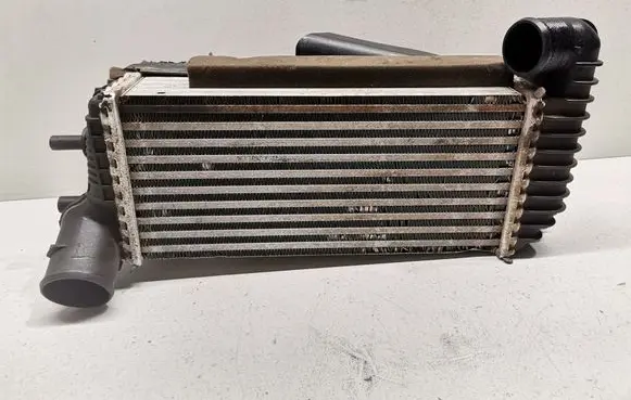 Ford Focus Intercooler radiator BV619L440CK