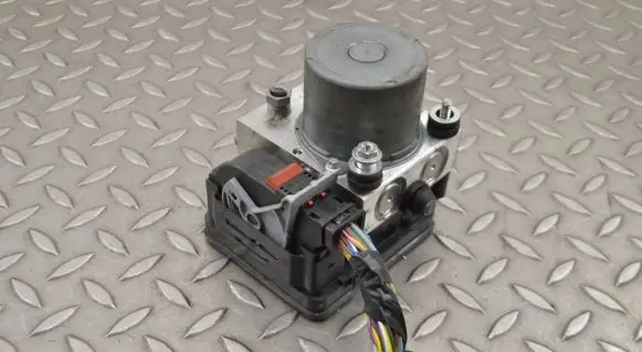 Jaguar XF X260 ABS Pump HK8314F447CG