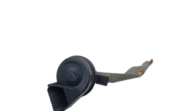 Volkswagen Touareg II Horn signal 951182C