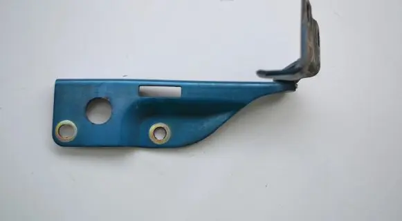 Nissan NP300 Engine bonnet/hood hinges