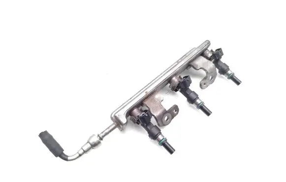 Nissan Micra Fuel injectors set FBY11H0