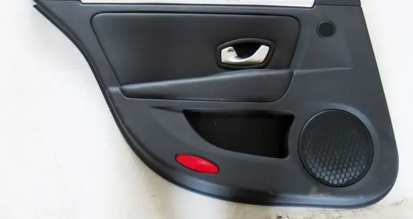 Renault Laguna III Coupe rear side trim panel 
