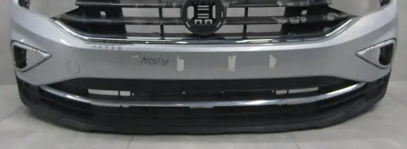 Volkswagen Tiguan Front bumper 5NA807221C