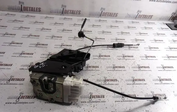 Mercedes-Benz GL X164 Front door lock A1697202835