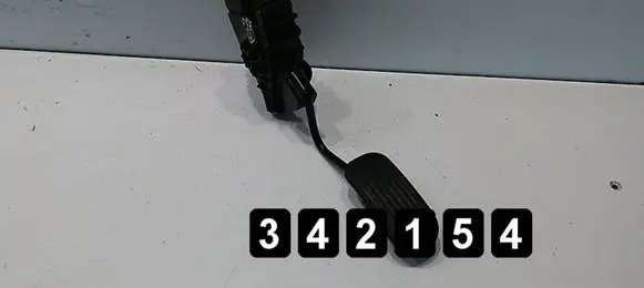 Lexus RX 330 - 350 - 400H Accelerator throttle pedal 7812048070