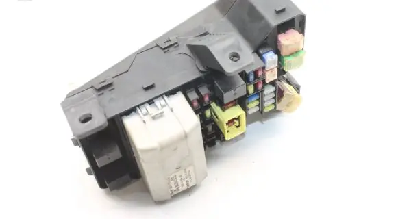 Mitsubishi Pajero Fuse box set 86384005