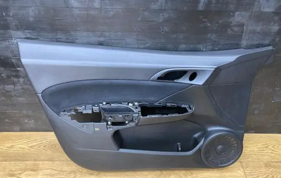Honda Civic Front door card panel trim 83550SMGE01155