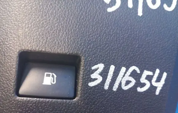 Toyota Prius xw60 Fuel tank cap trim 8484147020