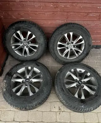 Hyundai ix35 R16 alloy rim 