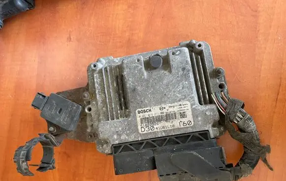 Citroen Jumper Engine ECU kit and lock set 0281014211