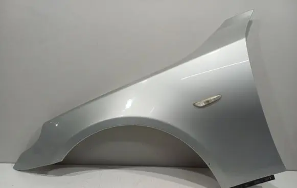 BMW 5 E60 E61 Fender