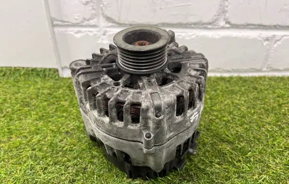 BMW 1 E81 E87 Generator/alternator 7802261 2543461C FG18S019