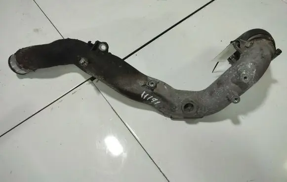 Mazda 6 Intercooler hose/pipe 