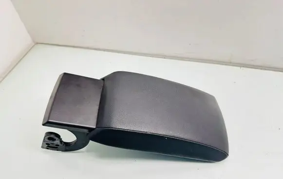 Seat Leon (5F) Armrest